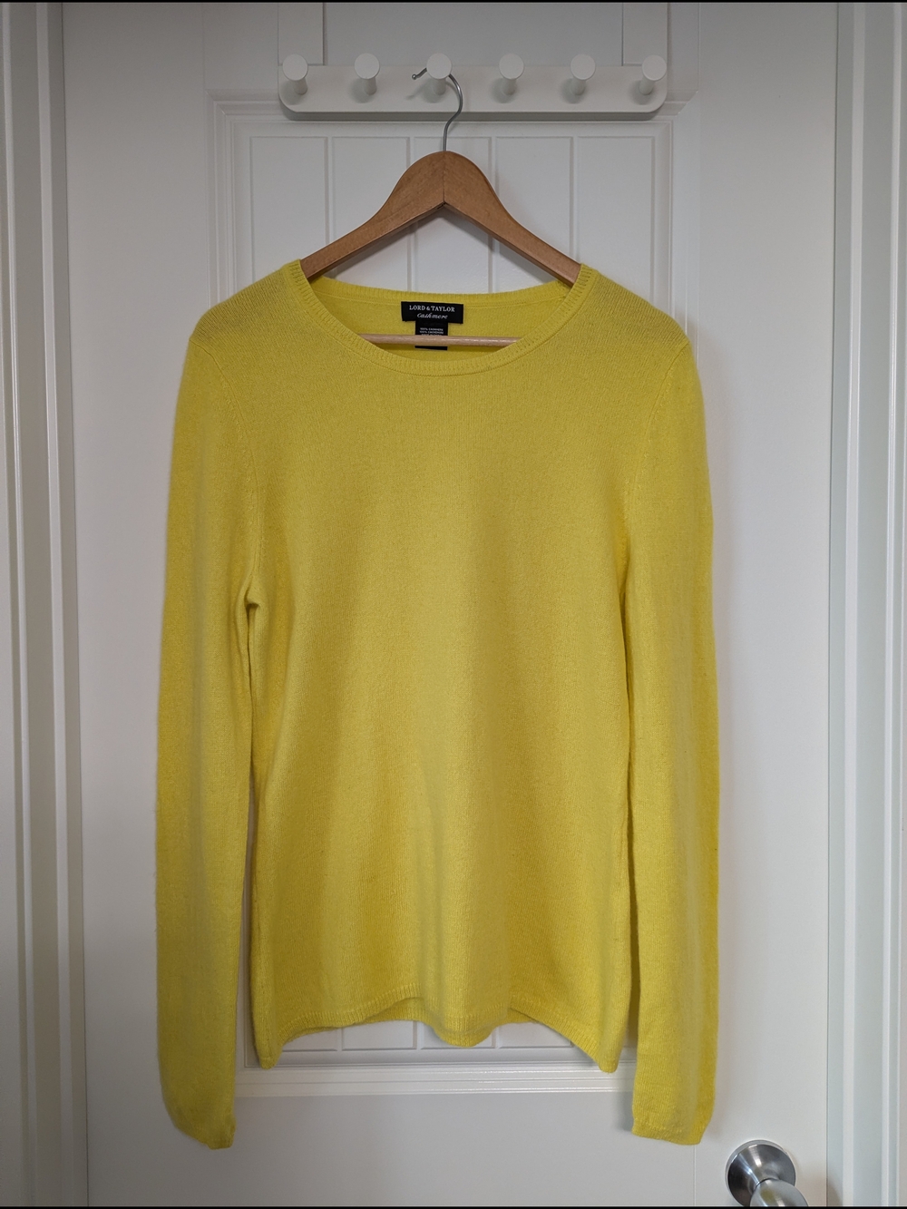 Lord & Taylor Cashmere Crewneck Sweater in Bright Yellow XL